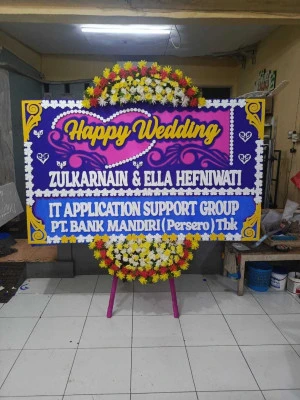 Papan Bunga di Linduk Pontang