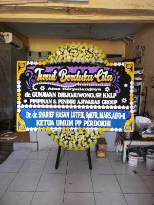 Papan Bunga di Linduk Pontang